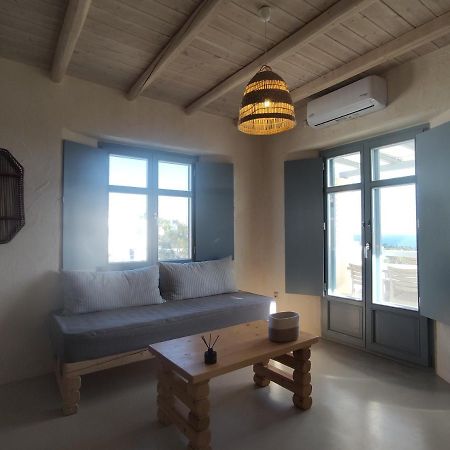 Mosaic Suites Drios Esterno foto