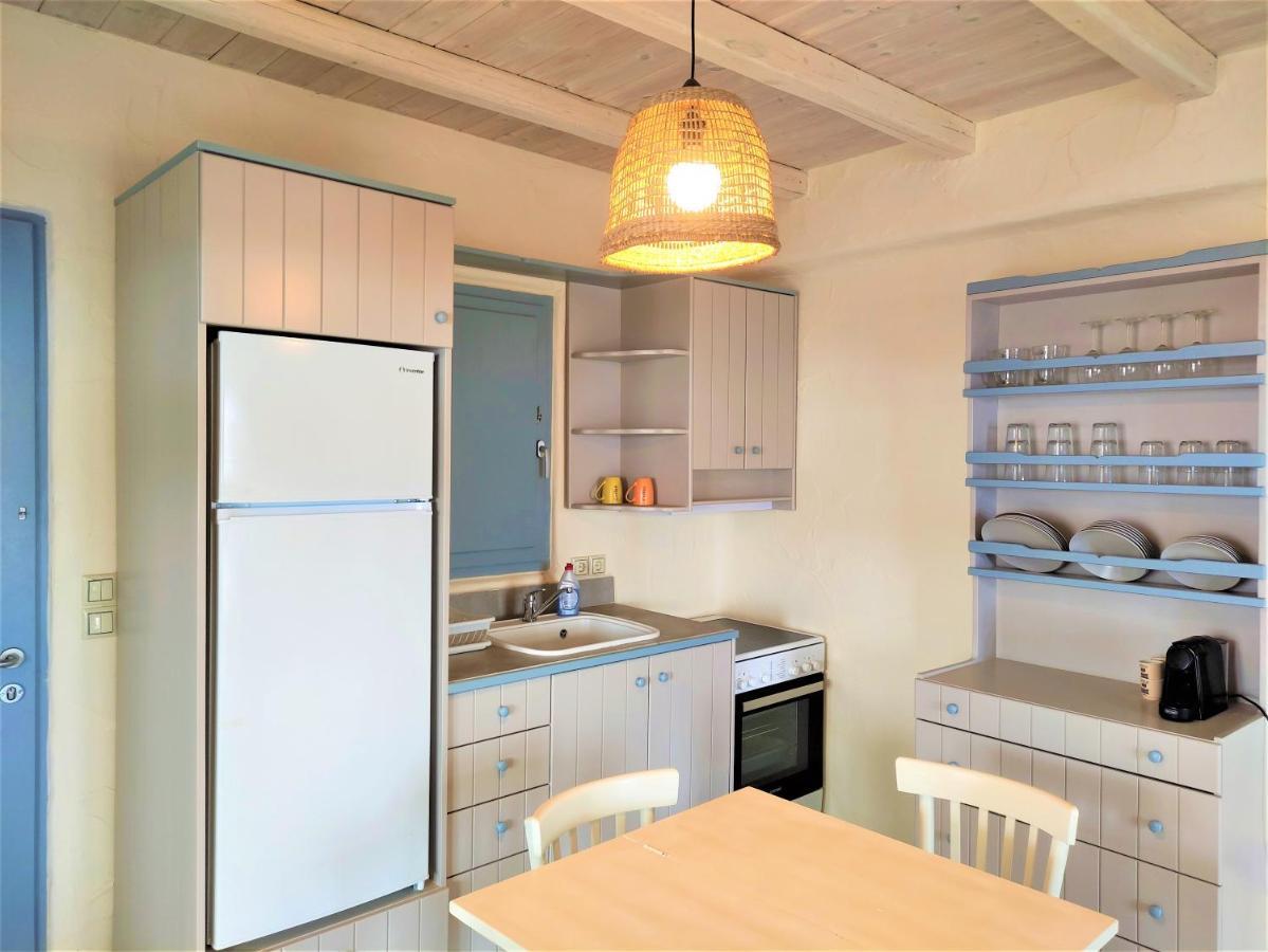 Mosaic Suites Drios Esterno foto