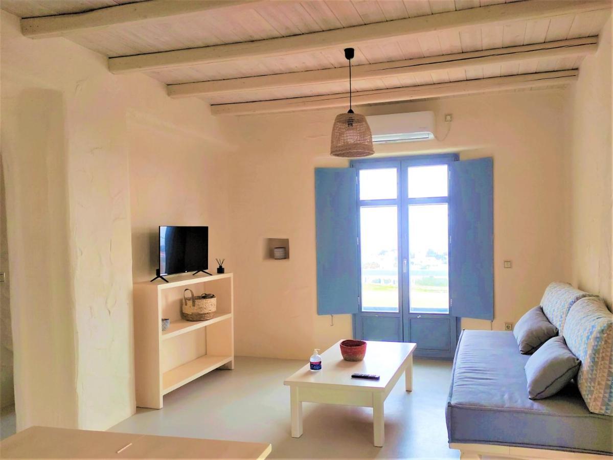 Mosaic Suites Drios Esterno foto