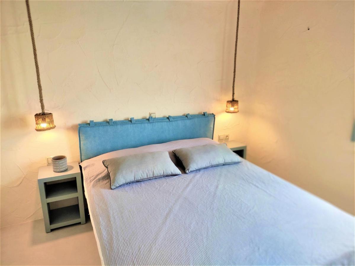 Mosaic Suites Drios Esterno foto