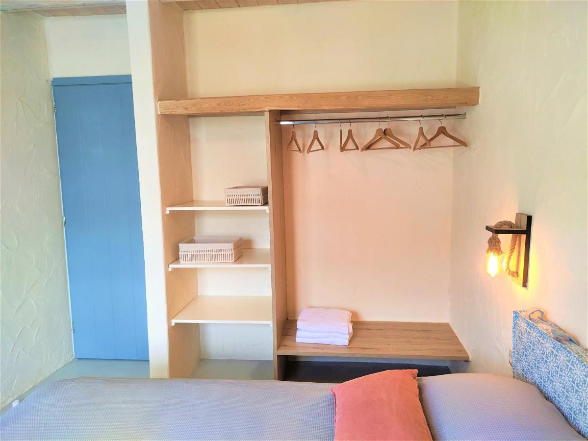 Mosaic Suites Drios Esterno foto