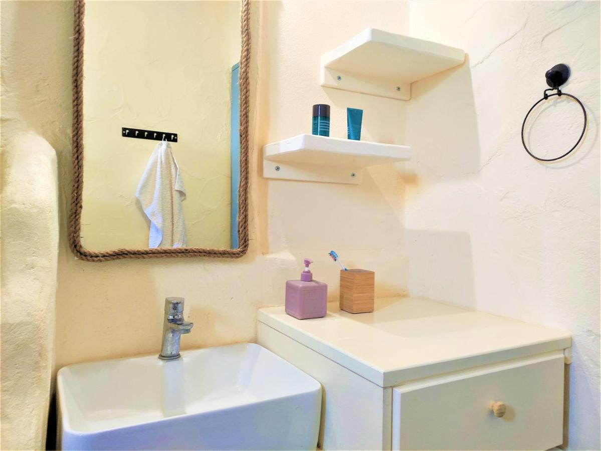 Mosaic Suites Drios Esterno foto