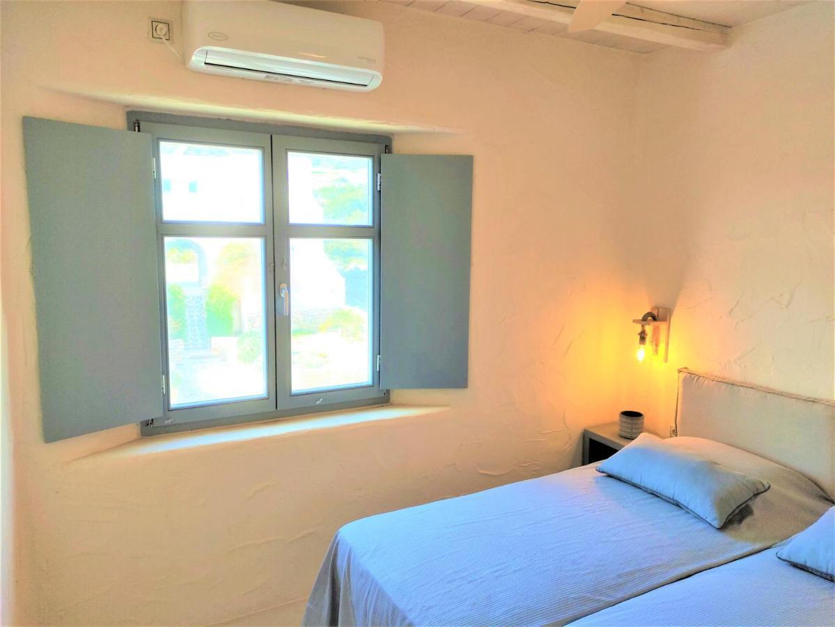 Mosaic Suites Drios Esterno foto