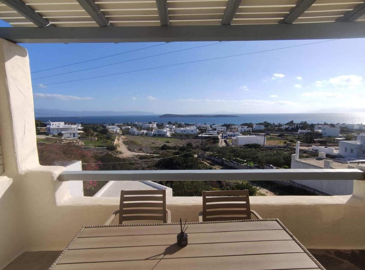Mosaic Suites Drios Esterno foto