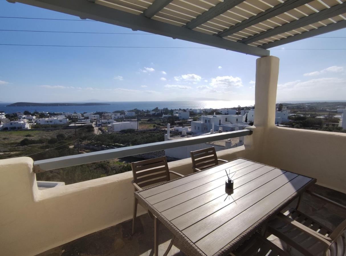 Mosaic Suites Drios Esterno foto